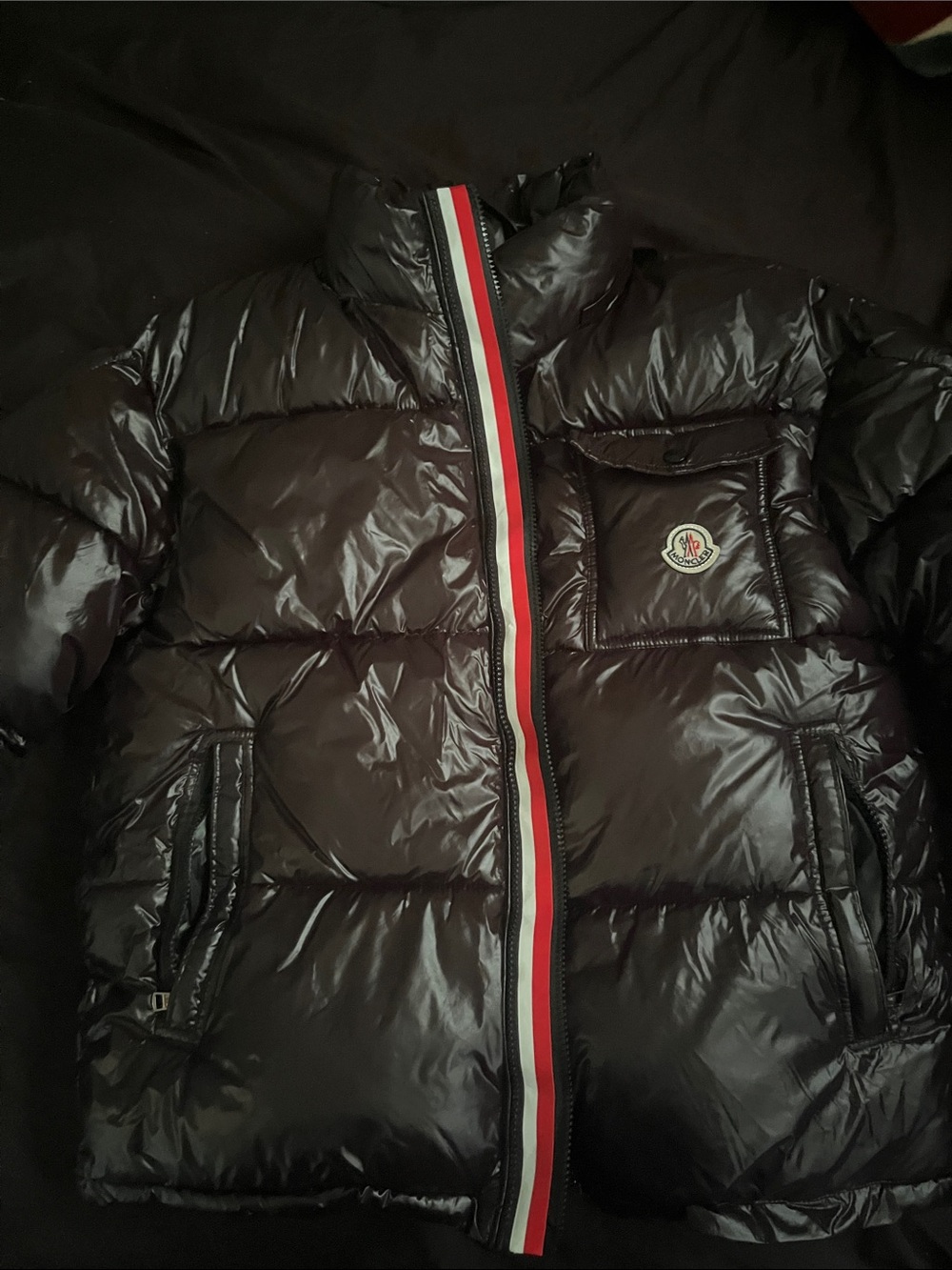 Moncler montbelliard missing hood